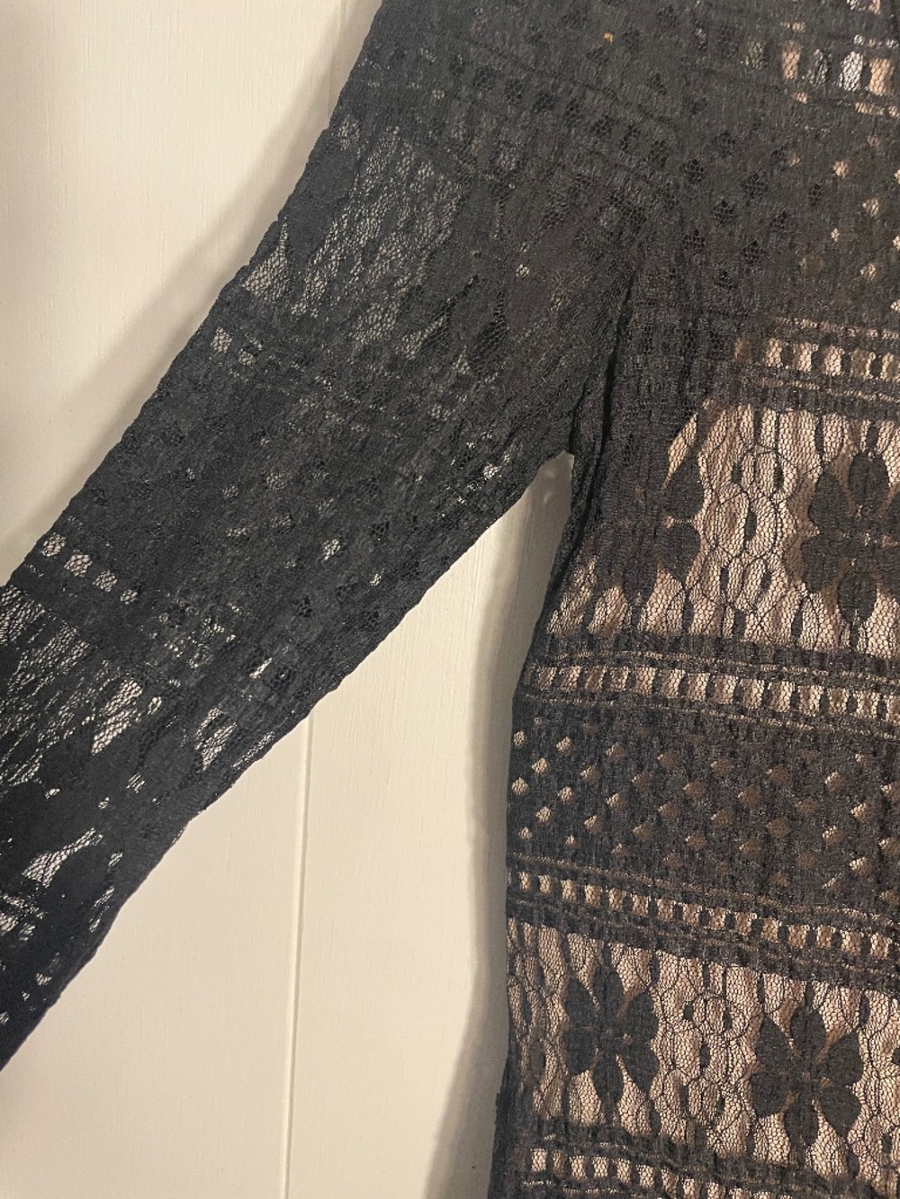 Designer 'ABS' Allen Schwartz, size S, black lace